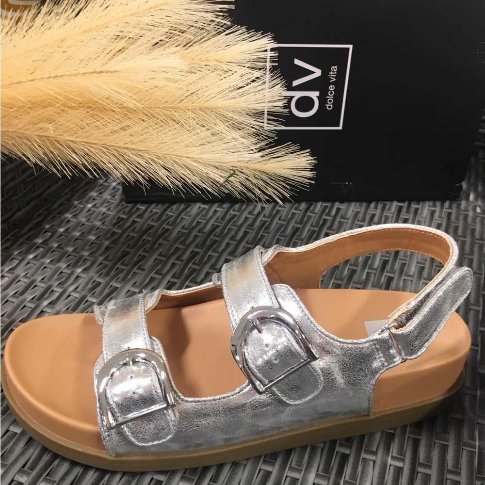 🪅NEW🪅DOLCE VITA NEW Silver Velcro Sandals 🪅C